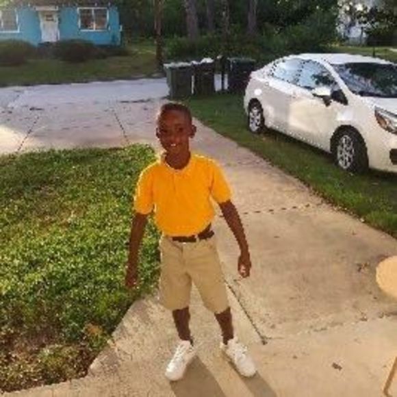 Meet your Posher, Darius - Picture 1 of 1